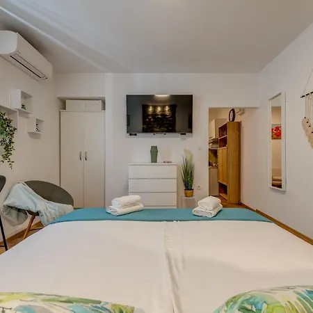 Apartment Dar Mar *