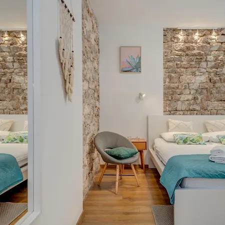 Dar Mar Apartment
