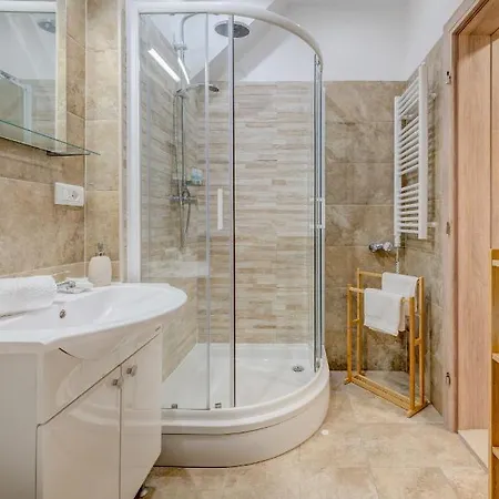 Apartment Dar Mar *